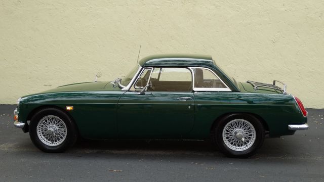1969 MG MGB RARE HARD TOP AND TONNUE COVER - photo 4