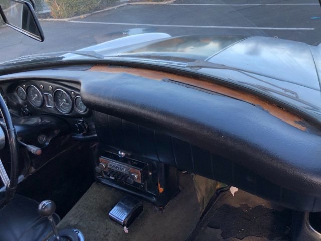 1969 MG MGB GT Coupe - photo 12