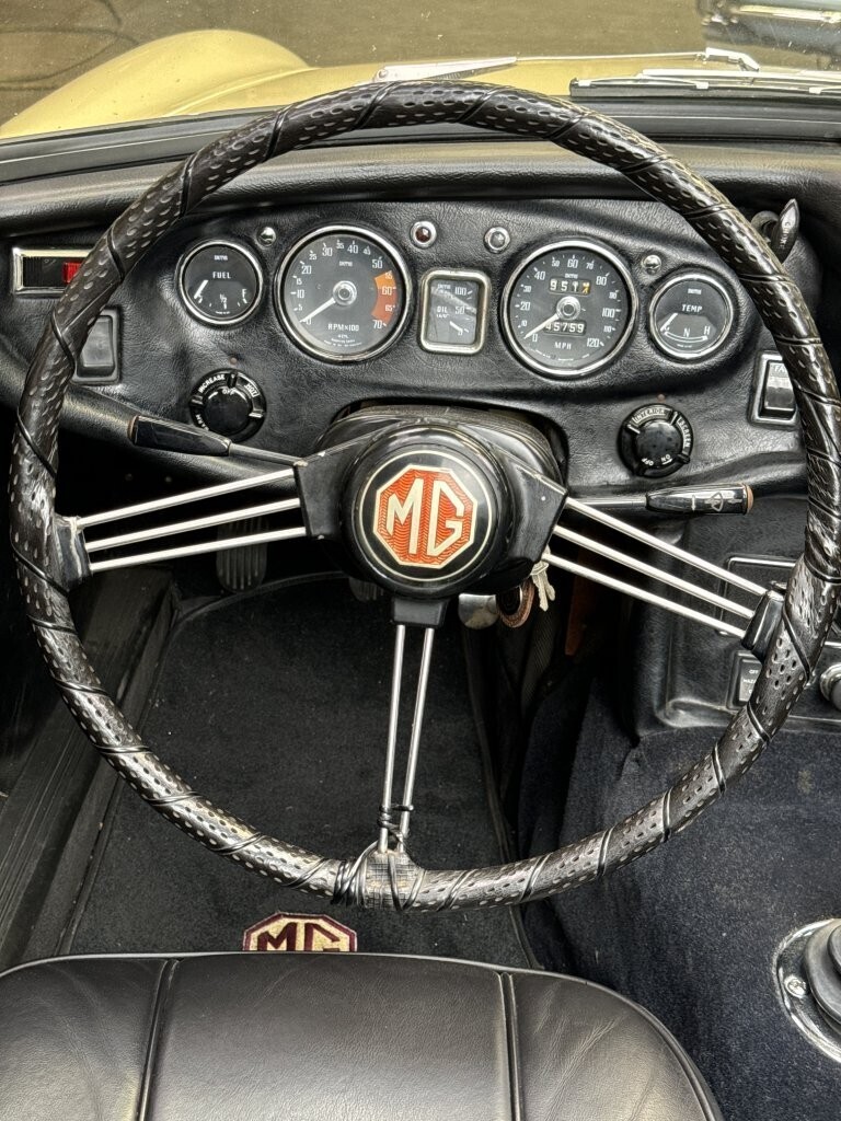 1969 MG MGB - photo 12