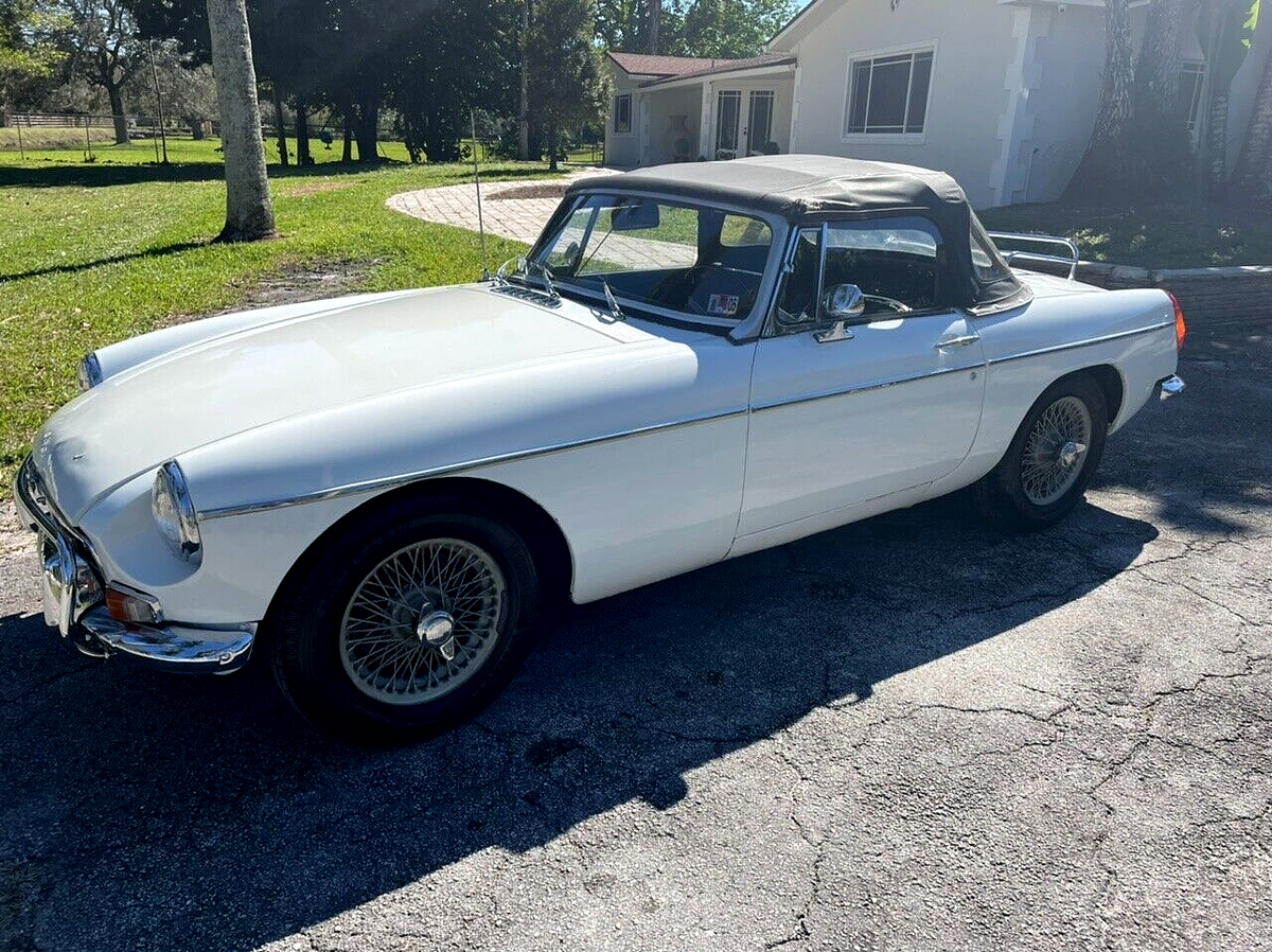 1969 MG MGB - photo 2