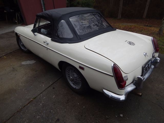 1969 MG MGB - photo 3