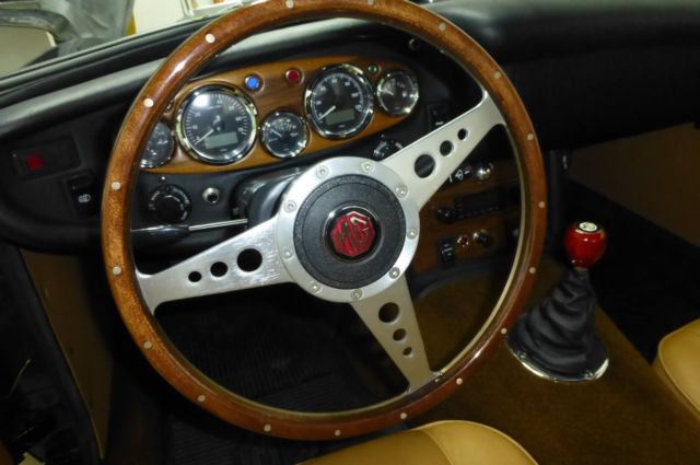 1969 MG MGB Roadster - photo 10
