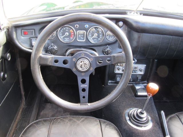 1969 MG MGB MGC 6 CYLINDER - photo 12