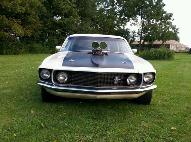 1969 Ford Mustang - photo 2
