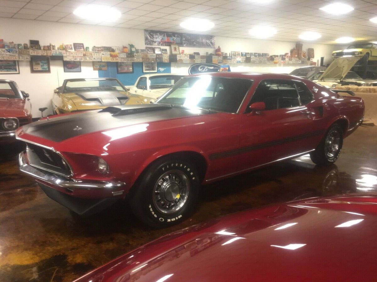 1969 Mustang Mach 1 CobraJet 428CJ 4 speed, 3.50 Nodular Case TractionLok, Tach 1969 Ford Mustang