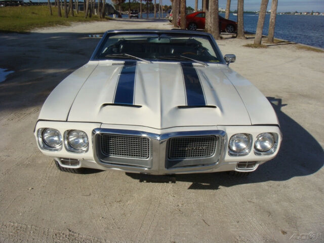 1969 Pontiac Trans Am - photo 2