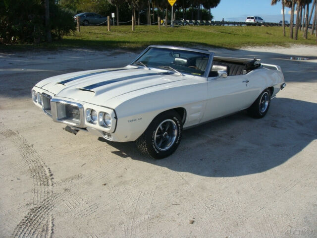 1969 Pontiac Trans Am - photo 3