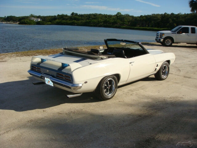 1969 Pontiac Trans Am - photo 7