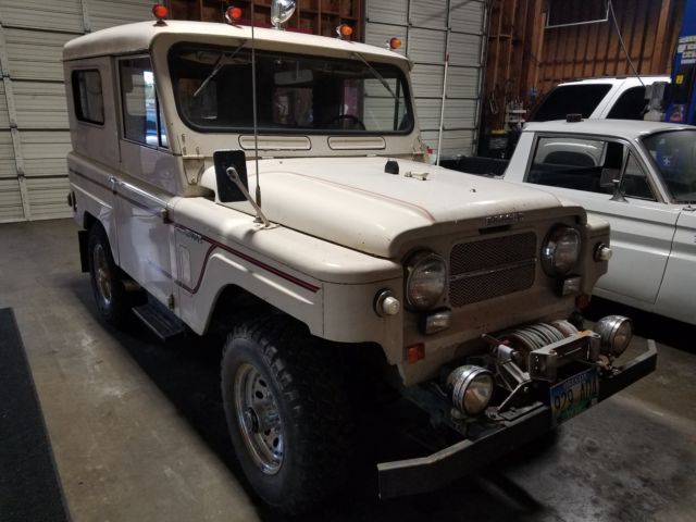 1969 Nissan Patrol Model 60 series SUV like FJ40, British Land Rover, Bronco 1969 Nissan Patrol Model 60