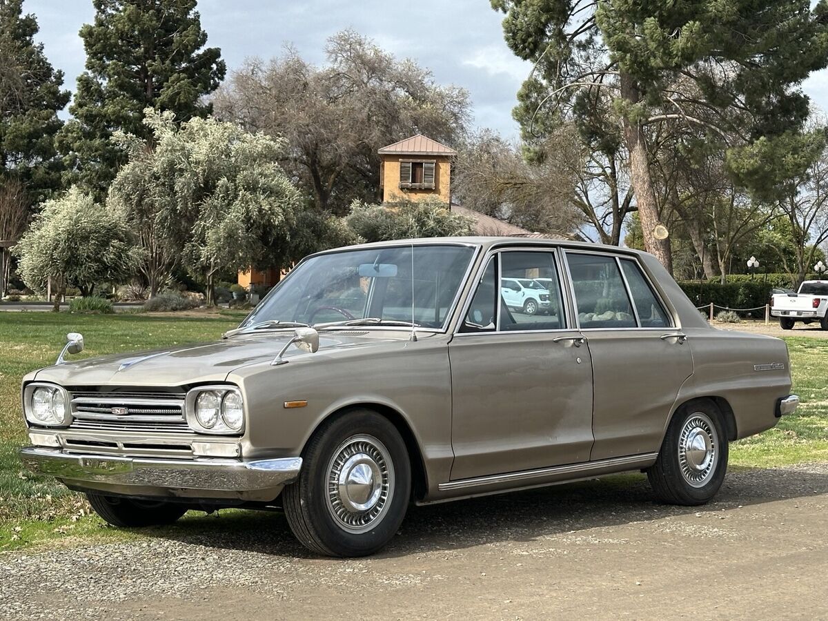 1969 Nissan Skyline Deluxe - photo 2