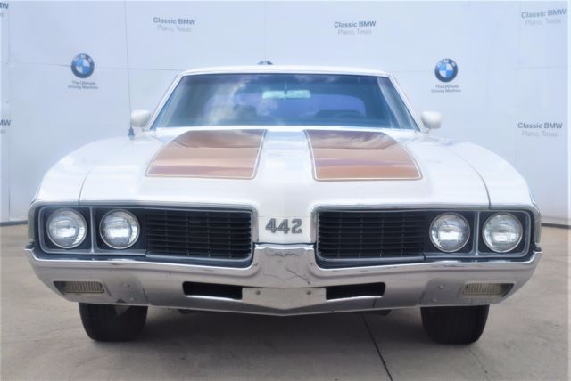 1969 Oldsmobile 442 Holiday Coupe - photo 4