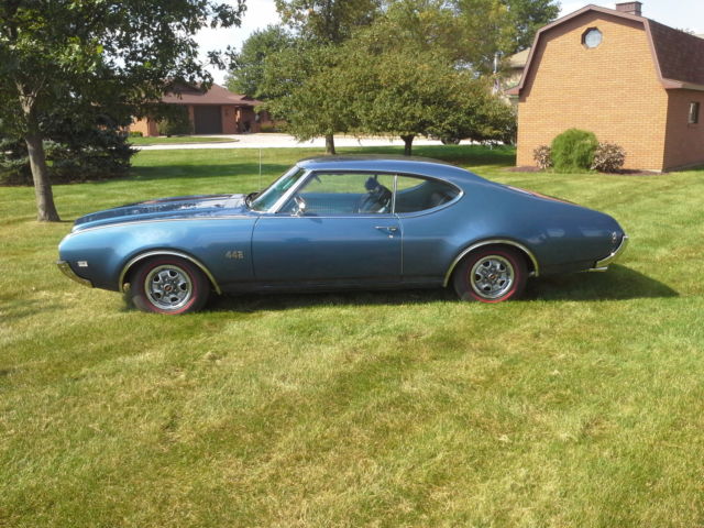 1969 Oldsmobile 442 Holiday Coupe - photo 2