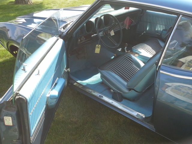 1969 Oldsmobile 442 Holiday Coupe - photo 4