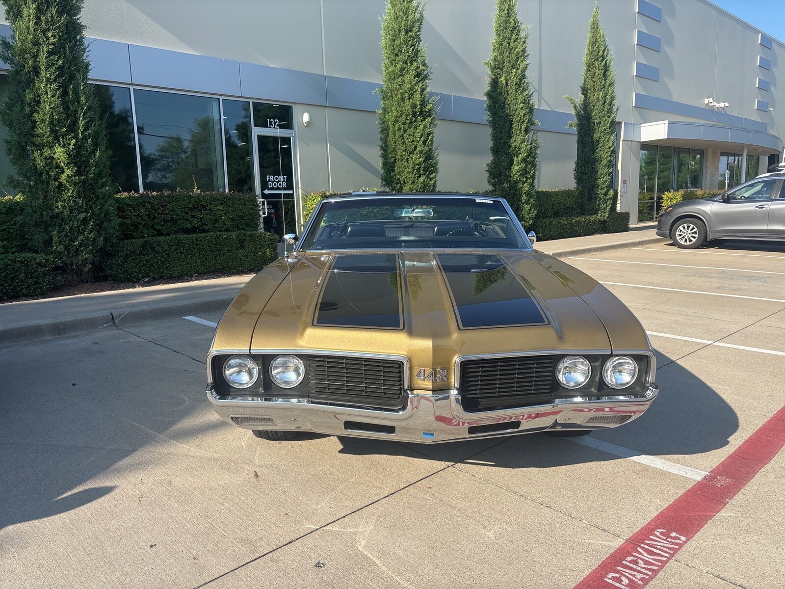 1969 Oldsmobile 442 Fuel-Injected 455/525 HP V-8 - photo 3