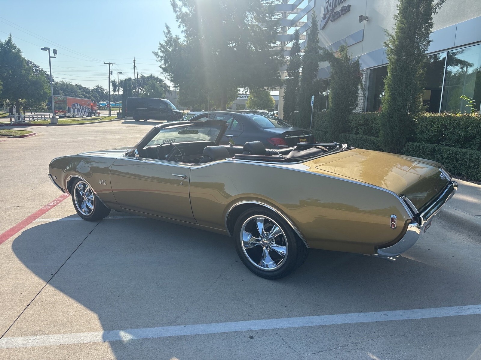 1969 Oldsmobile 442 Fuel-Injected 455/525 HP V-8 - photo 7