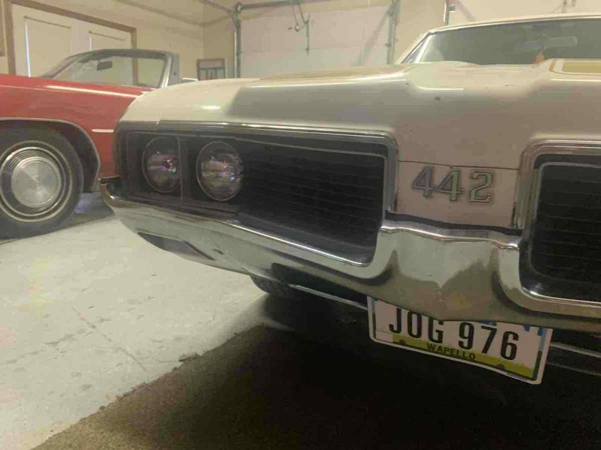 1969 Oldsmobile 442 - photo 4
