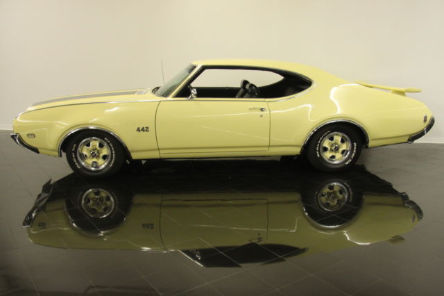 1969 Oldsmobile 442 - photo 3