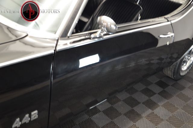 1969 Oldsmobile 442 V8 AUTO AC TRIPLE BLACK!! - photo 5