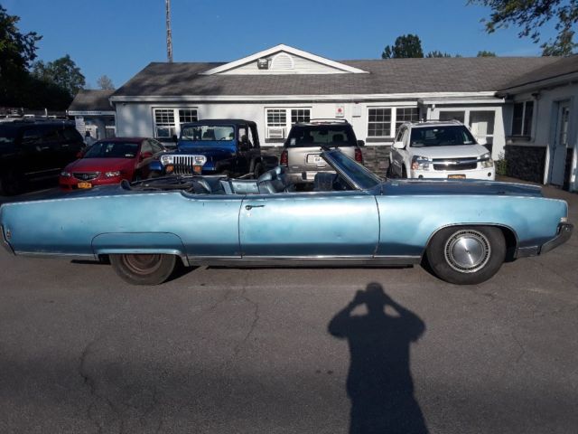 1969 Oldsmobile Ninety-Eight - photo 2