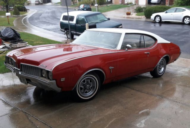 1969 Oldsmobile Cutlass 4 Speed 1969 Oldsmobile Cutlass