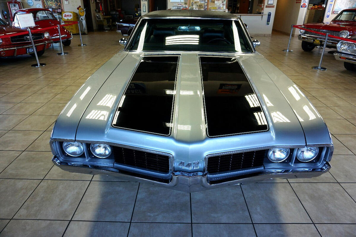 1969 Oldsmobile Cutlass 2-Door HardTop - photo 13