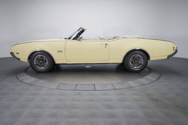 1969 Oldsmobile Cutlass 442 - photo 12