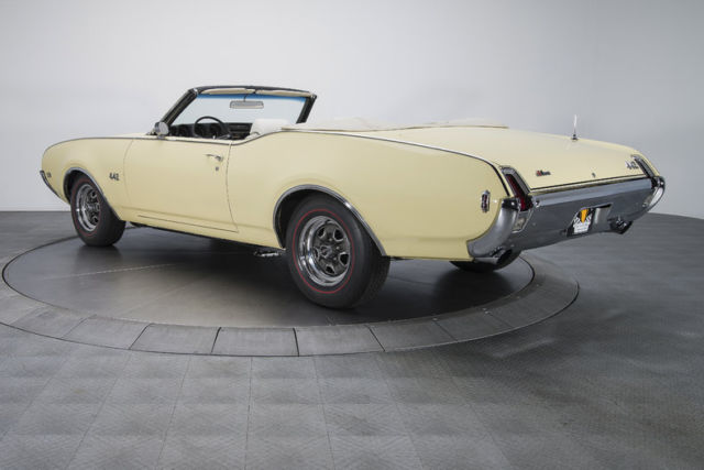 1969 Oldsmobile Cutlass 442 - photo 8