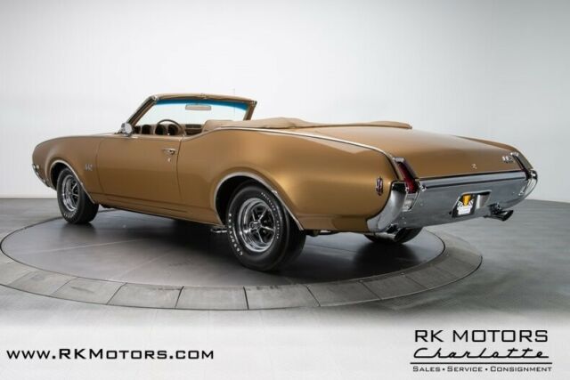 1969 Oldsmobile Cutlass 442 - photo 13