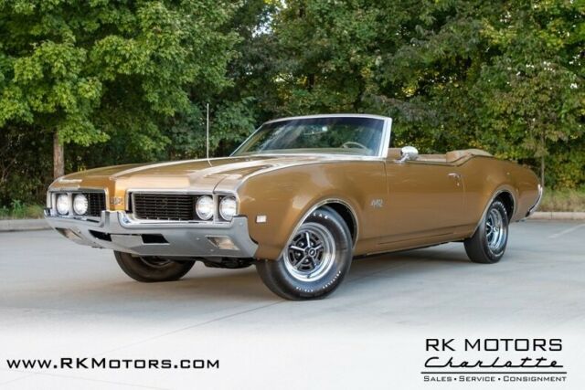 1969 Oldsmobile Cutlass 442 - photo 2
