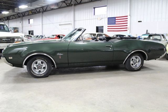 1969 Oldsmobile Cutlass -- - photo 2