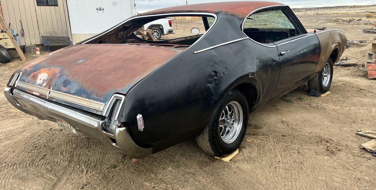 1969 Oldsmobile Cutlass sports - photo 4