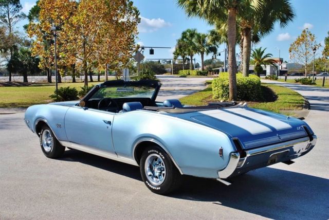 1969 Oldsmobile Cutlass Convertible 455 V8 Automatic A/C Power Steering - photo 12