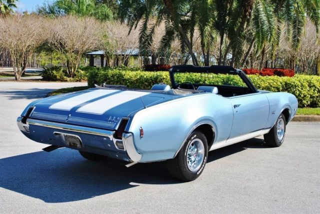 1969 Oldsmobile Cutlass Convertible 455 V8 Automatic A/C Power Steering - photo 3