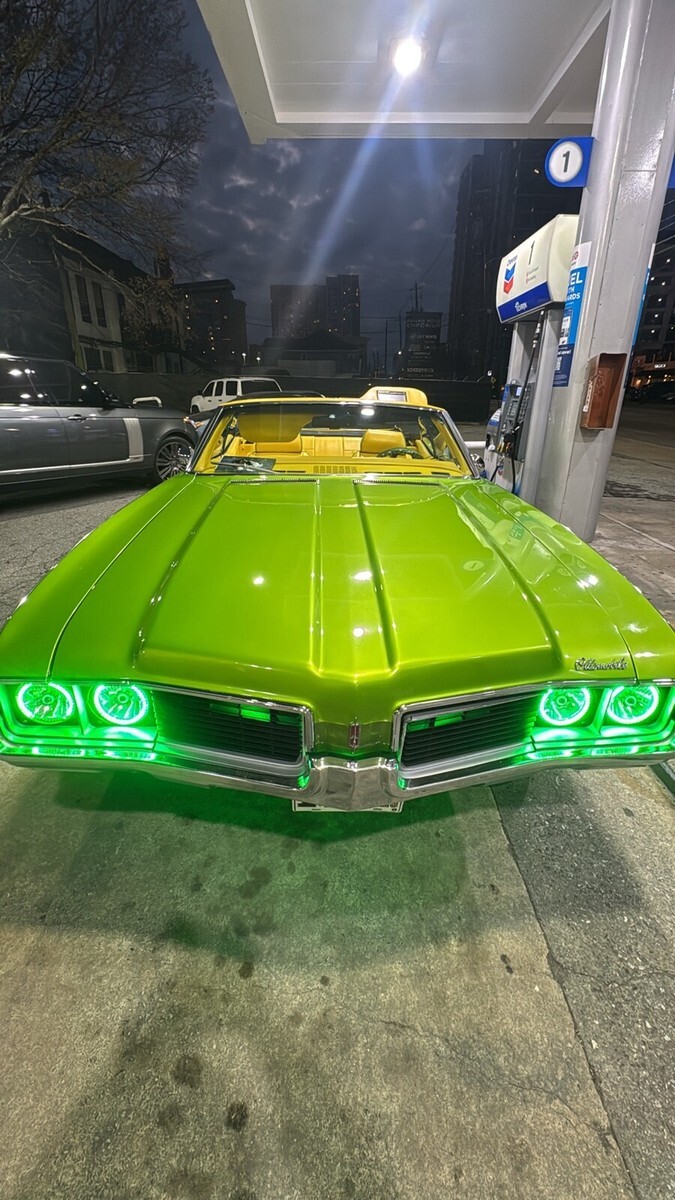 1969 Oldsmobile Cutlass chrome - photo 13