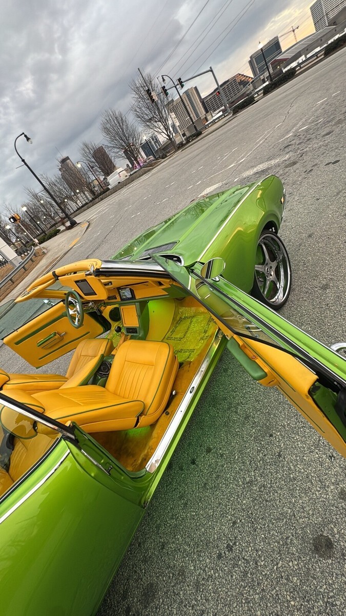 1969 Oldsmobile Cutlass chrome - photo 3