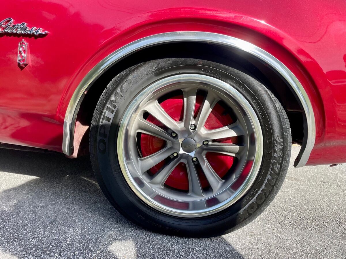 1969 Oldsmobile Cutlass Supreme - photo 12