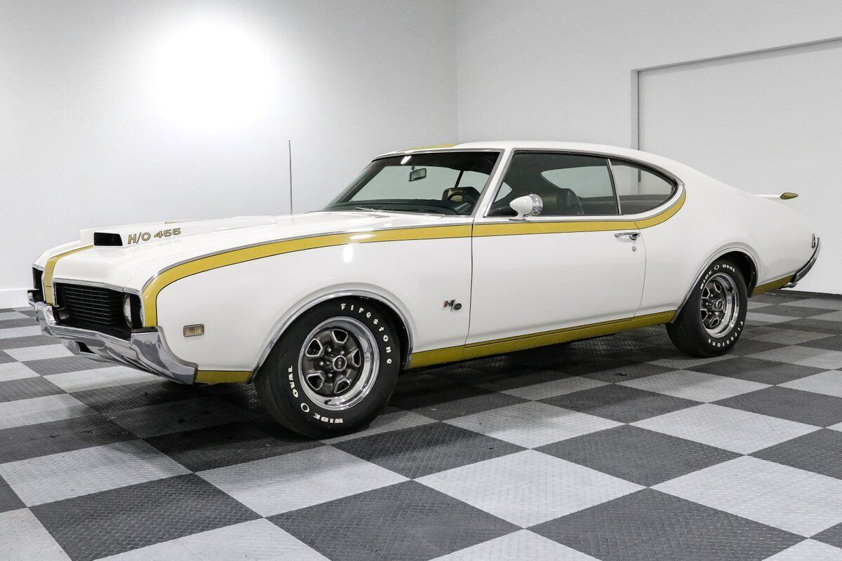 1969 Oldsmobile Cutlass Hurst/Olds 455 - photo 3