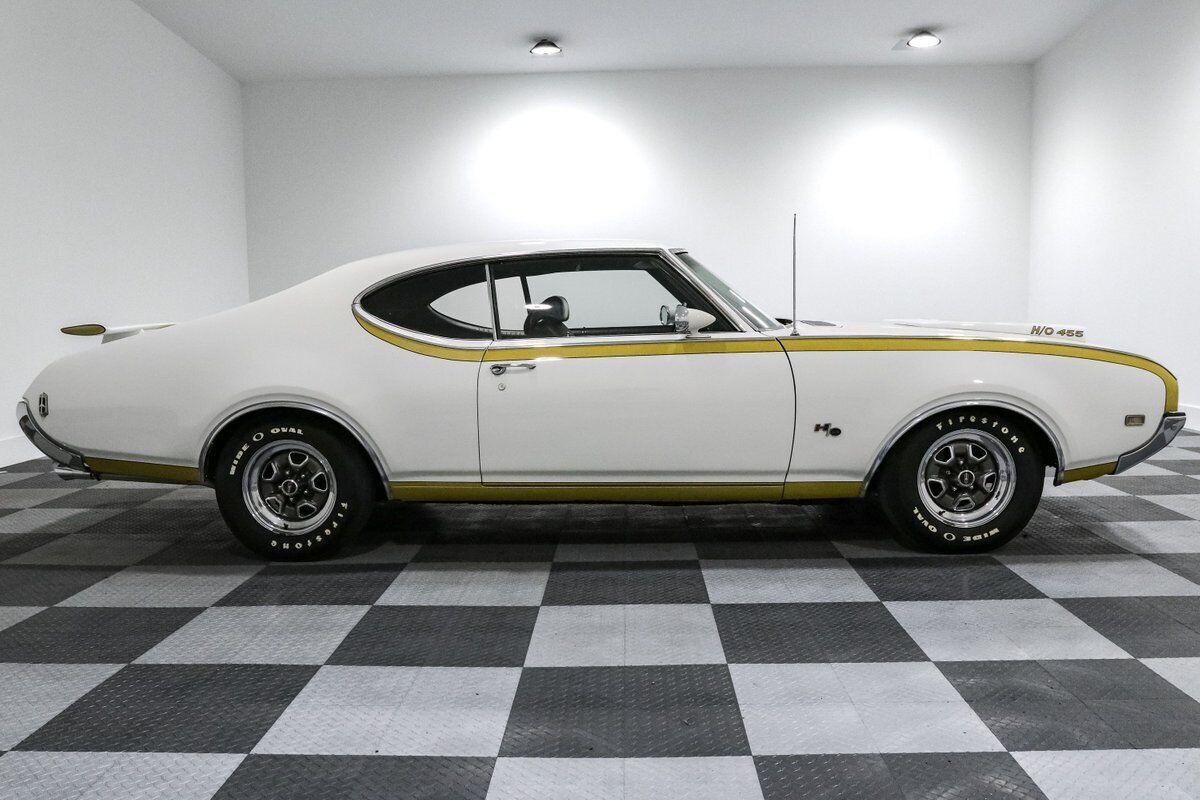 1969 Oldsmobile Cutlass Hurst/Olds 455 - photo 8