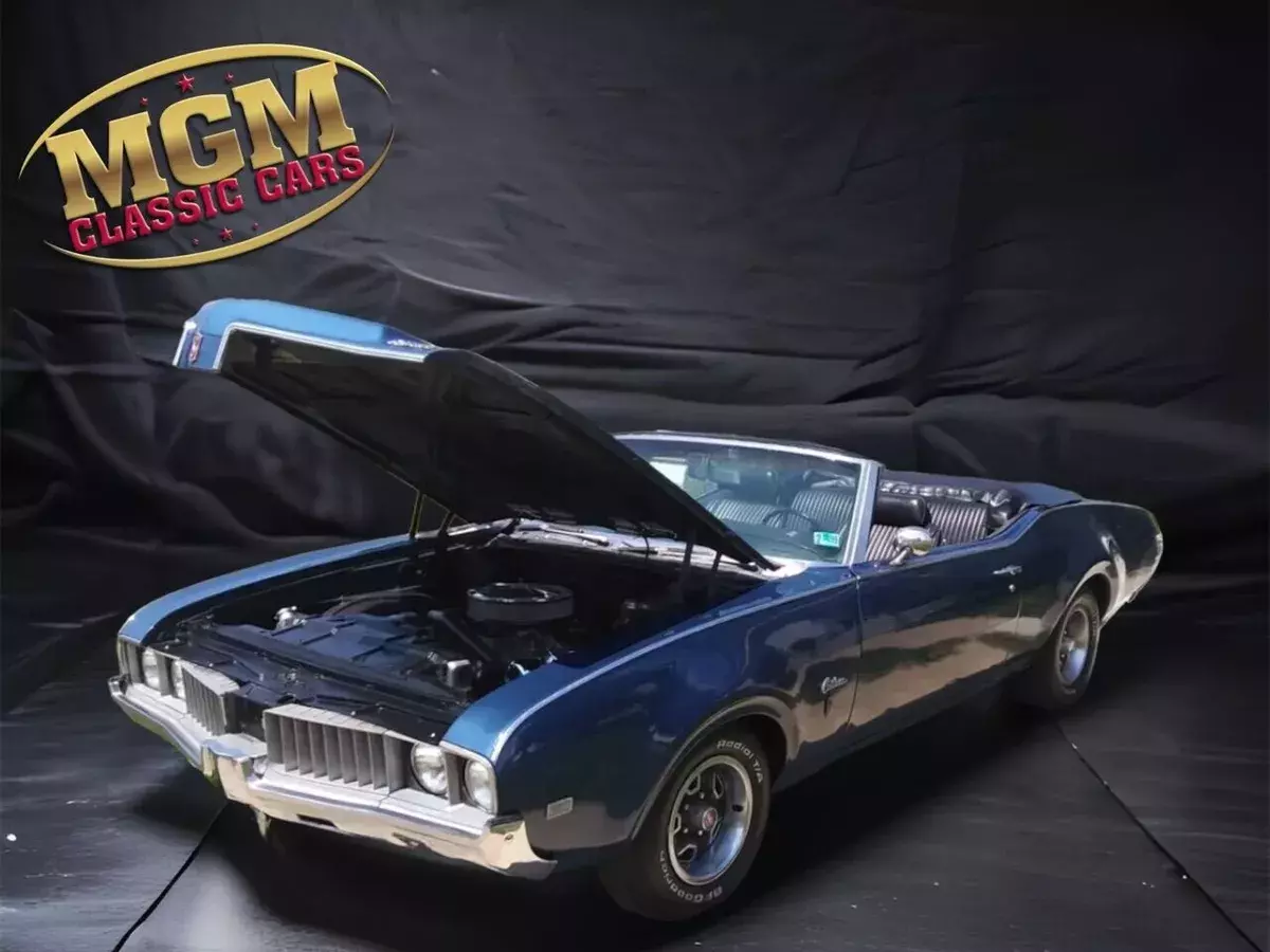 1969 Oldsmobile Cutlass ROCKET 350ci FUN CONVERTIBLE 1969 Oldsmobile Cutlass ROCKET 350ci FUN CONVERTIBLE