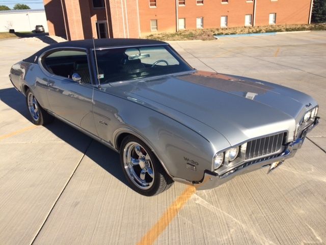 1969 Oldsmobile Cutlass Supreme 1969 Oldsmobile Cutlass