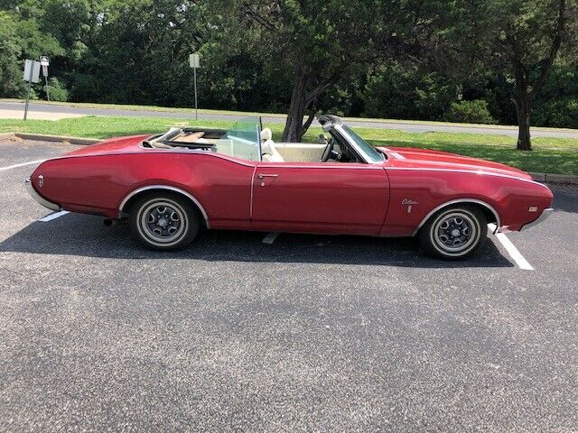 1969 Oldsmobile Cutlass Supreme S Convertible 1969 Oldsmobile Cutlass S