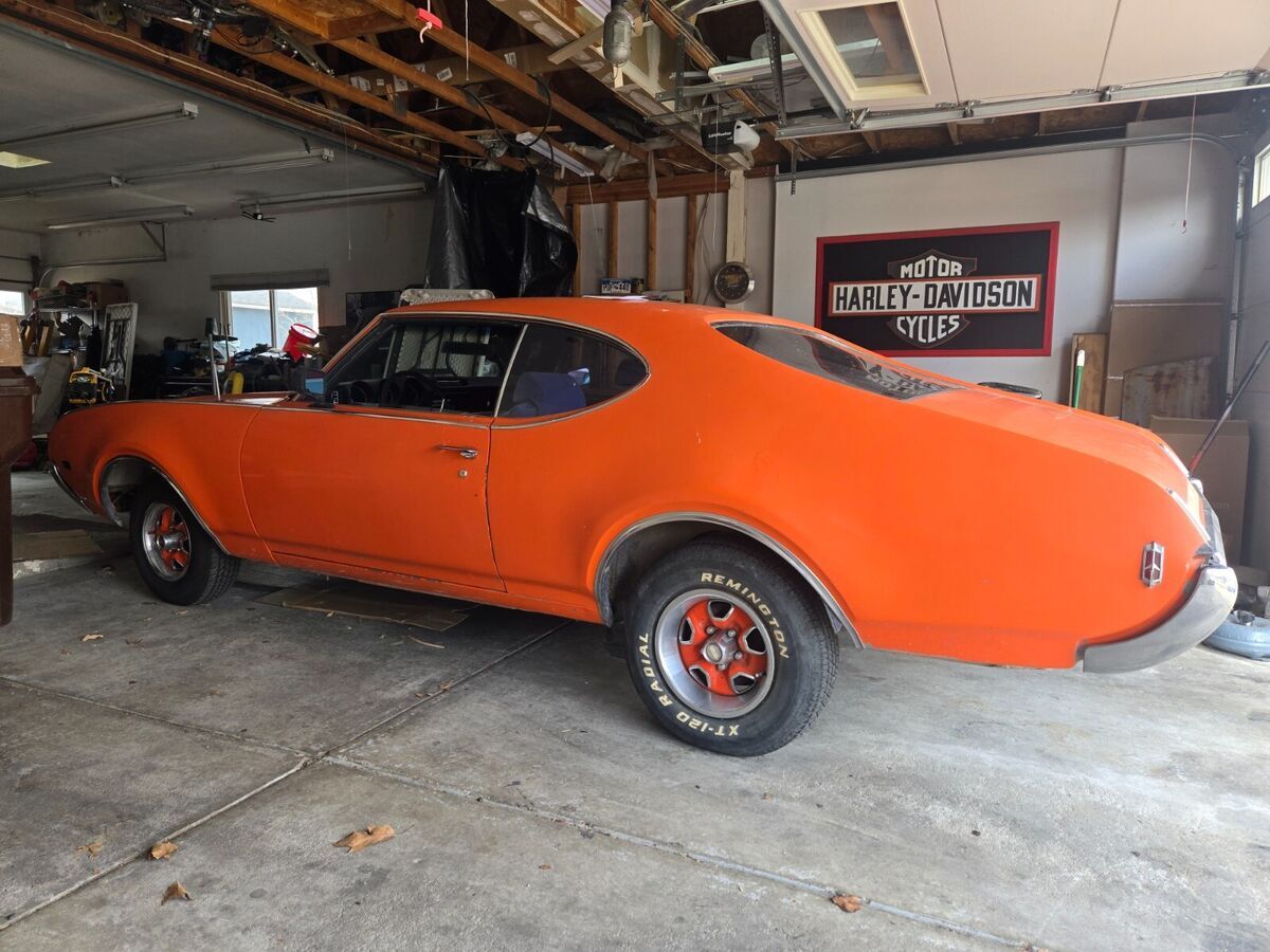 1969 Oldsmobile Cutlass - photo 2