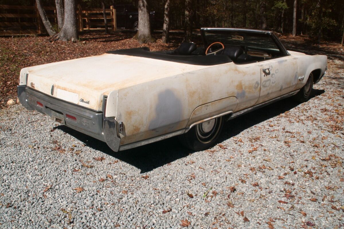 1969 Oldsmobile Ninety-Eight Convertible - photo 5