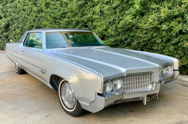 1969 Oldsmobile Ninety-Eight Coupe - photo 2