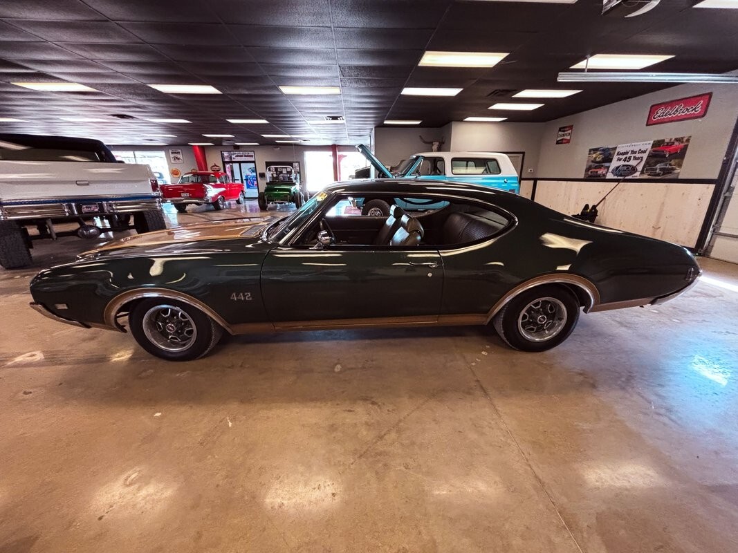 1969 Oldsmobile 442 - photo 3