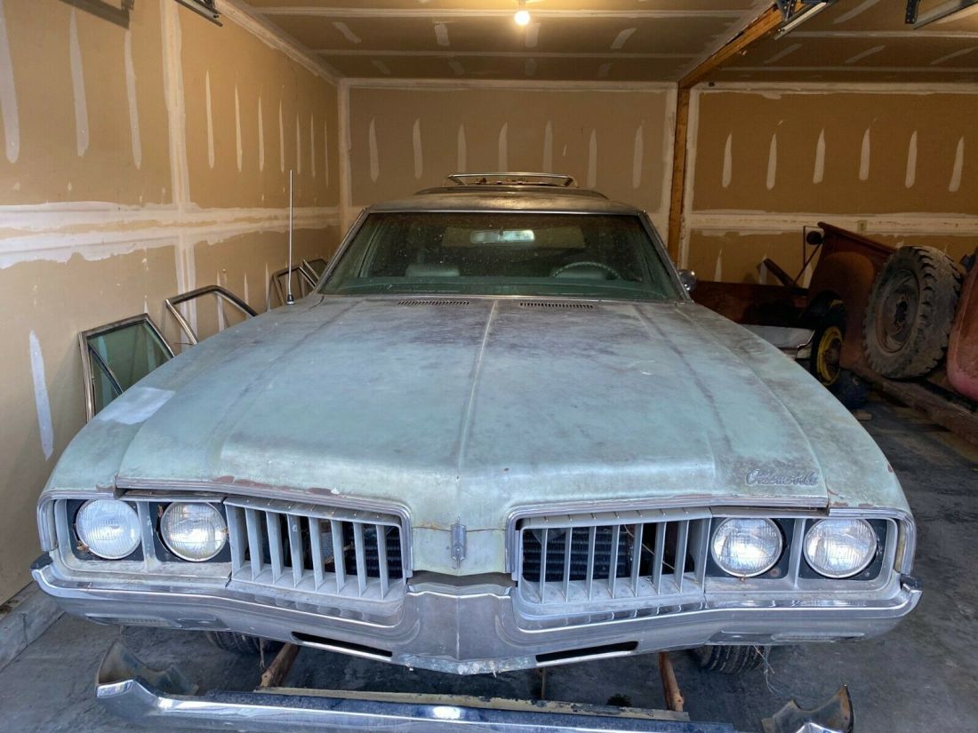 1969 Oldsmobile Vista Cruiser - photo 2