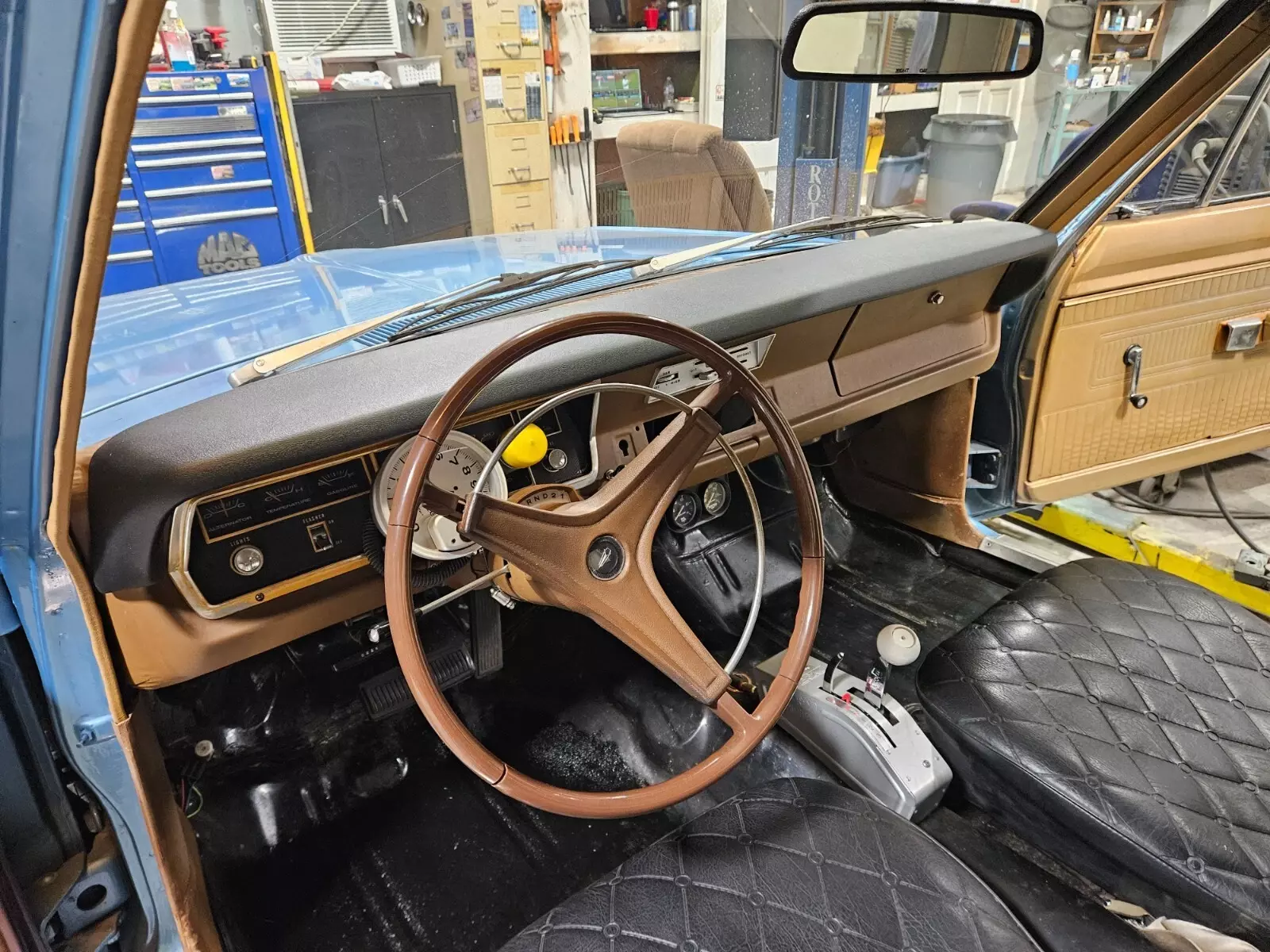 1969 Plymouth Valiant - photo 11