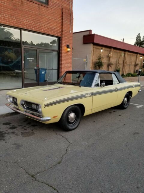1969 Plymouth Barracuda 340-S Convertible SURVIVOR 1969 Plymouth Barracuda Formula S