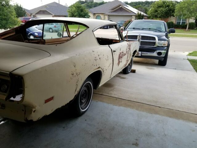 1969 Plymouth Barracuda Fastback Project NO RESERVE** 1969 Plymouth Barracuda