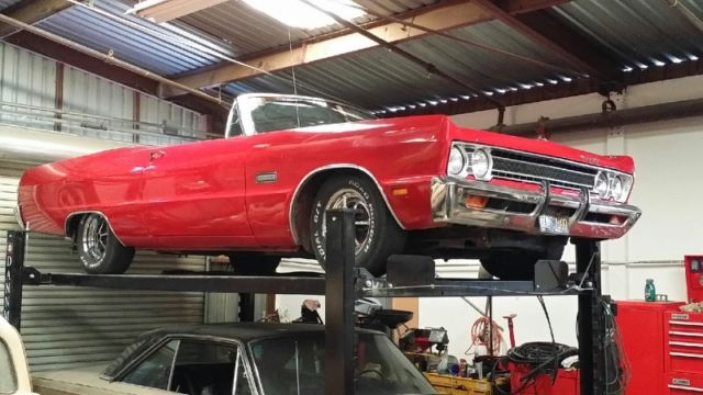 1969 Plymouth Fury - photo 2
